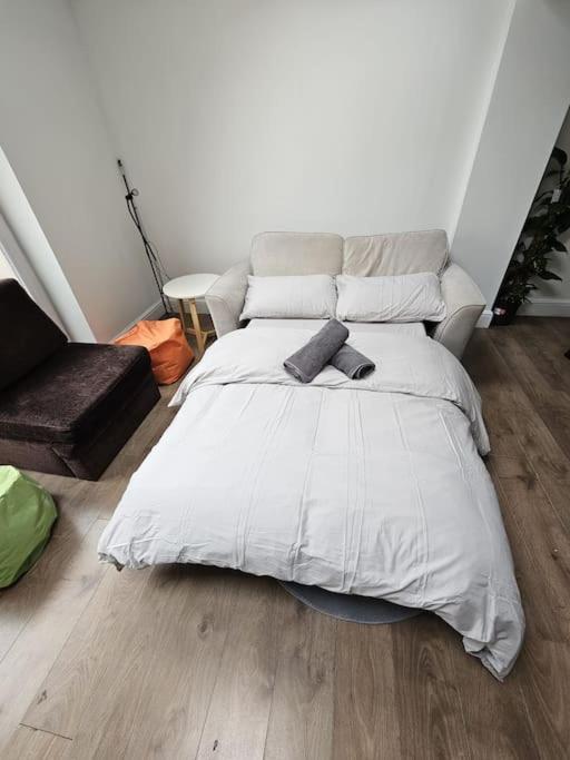 Beautiful Garden Flat Near Central London Ngoại thất bức ảnh